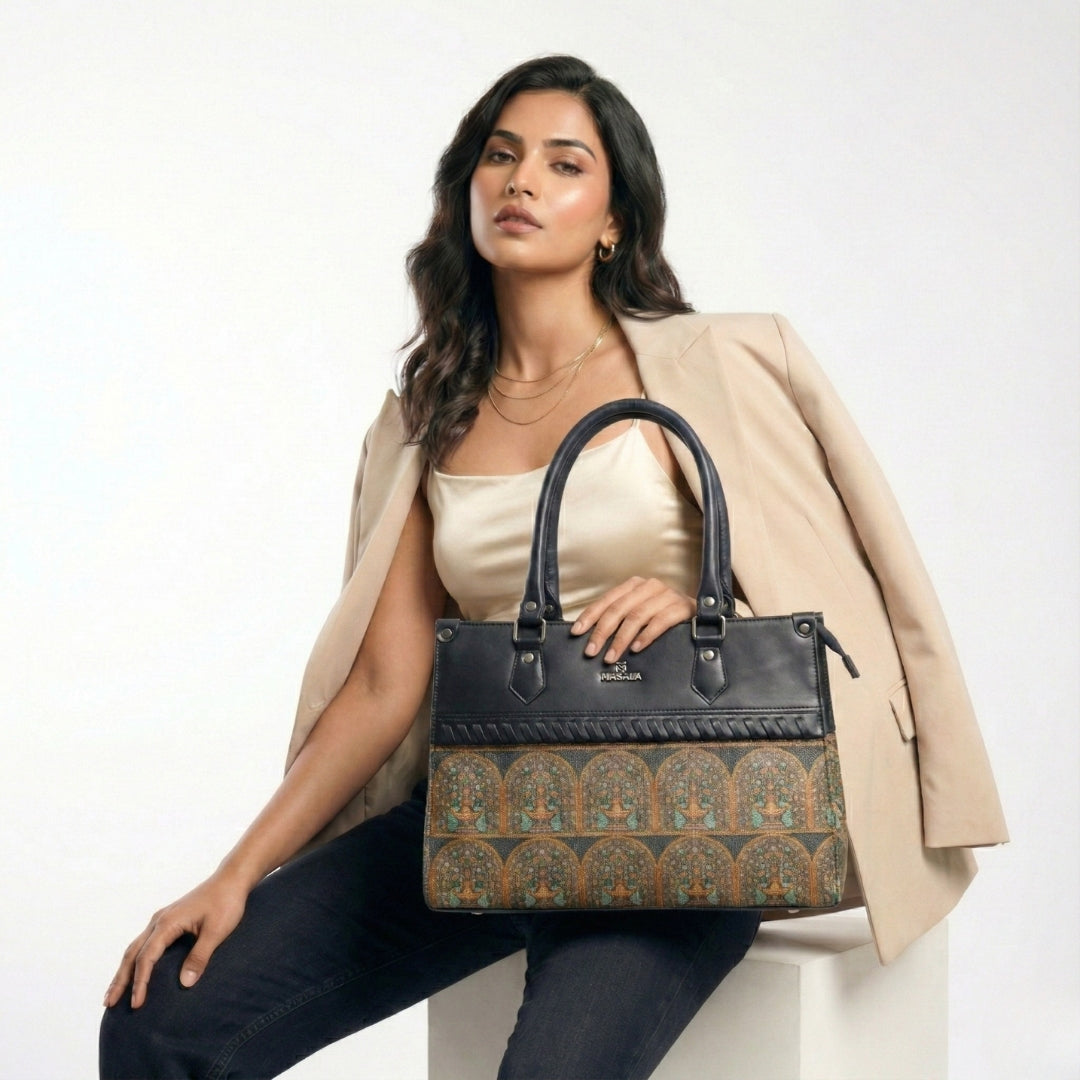 Cobbler Stitch Tote Bag